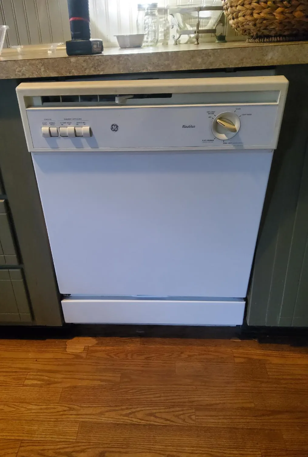 GE dishwasher repair in Tacoma, WA
