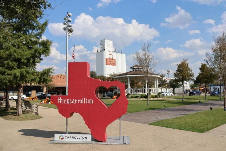 Carrollton, Texas welcome monument
